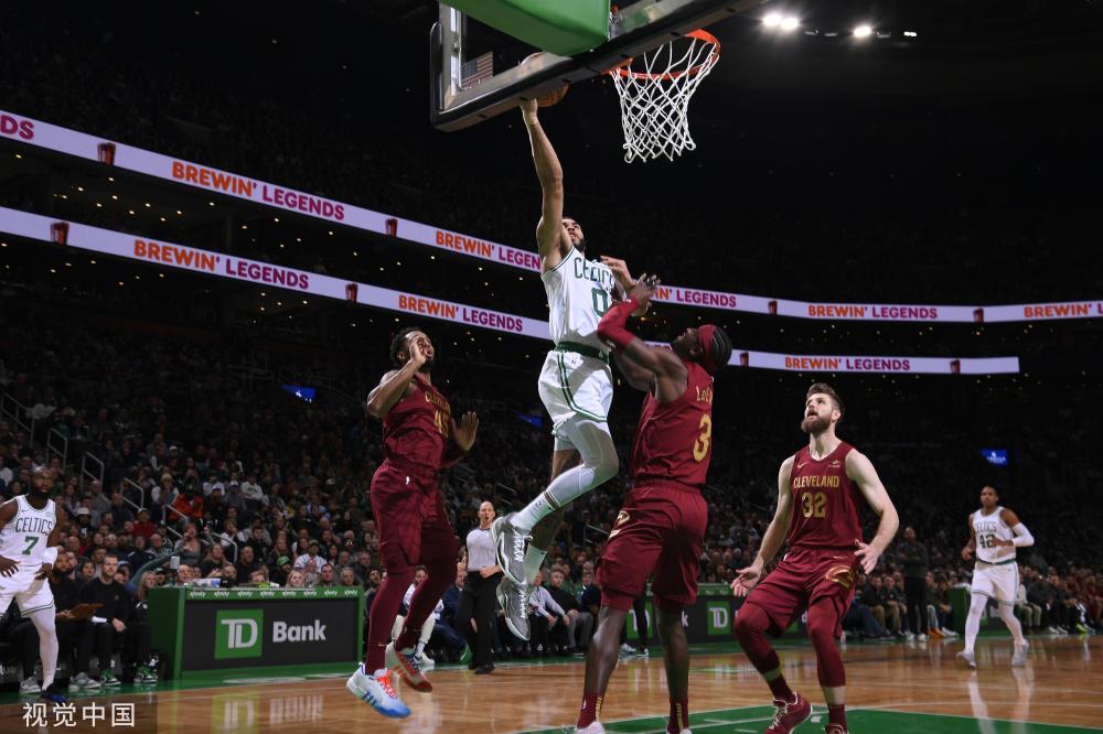 甲赛场上 甲赛场上