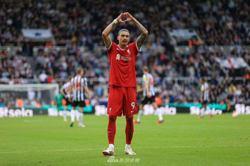 更离不开球 更离不开球